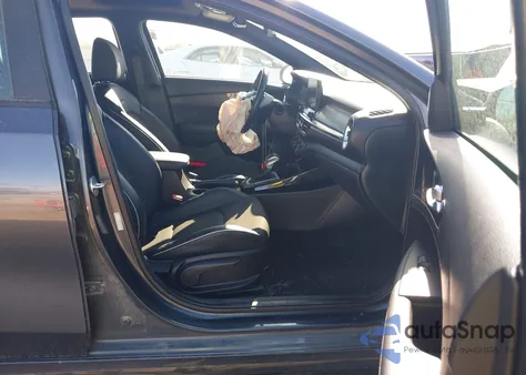 2021 Kia Forte Gt-Line из США, поврежденный, VIN 3KPF34AD4ME326844